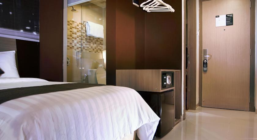 Hotel Neo Candi Simpang Lima - Semarang By Aston Luaran gambar