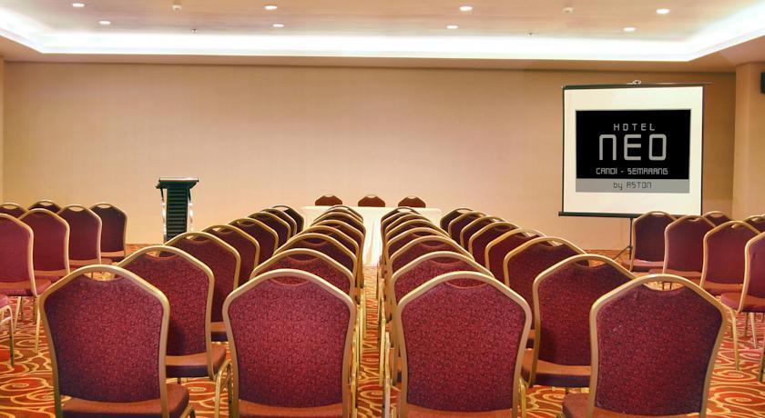 Hotel Neo Candi Simpang Lima - Semarang By Aston Luaran gambar