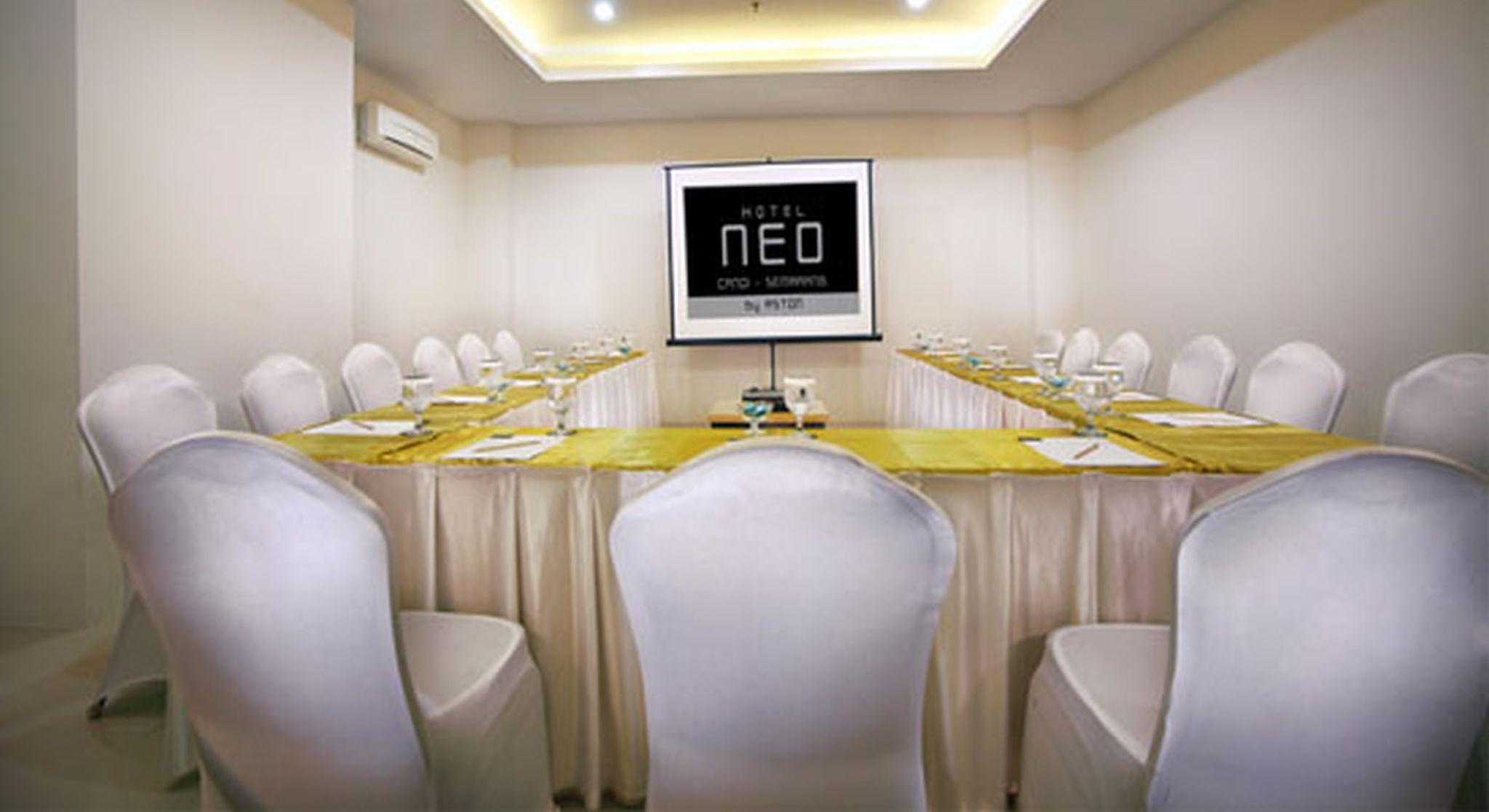 Hotel Neo Candi Simpang Lima - Semarang By Aston Luaran gambar